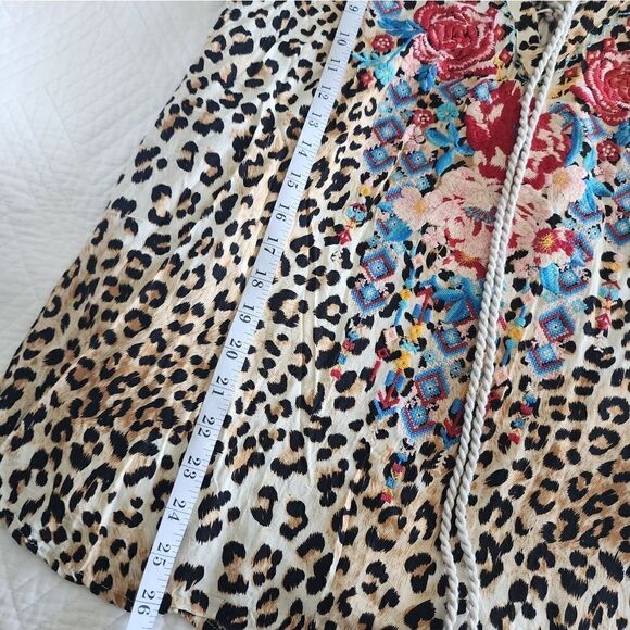 Impressions embroidery fan sleeve bohemian blouse - Picture 10 of 13